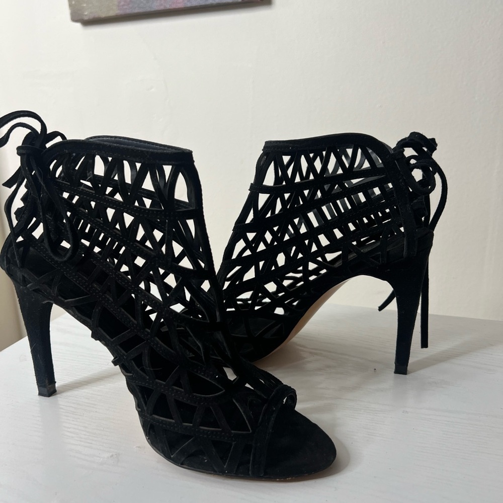 Zara Black Cutout Heels - Picture 10 of 12
